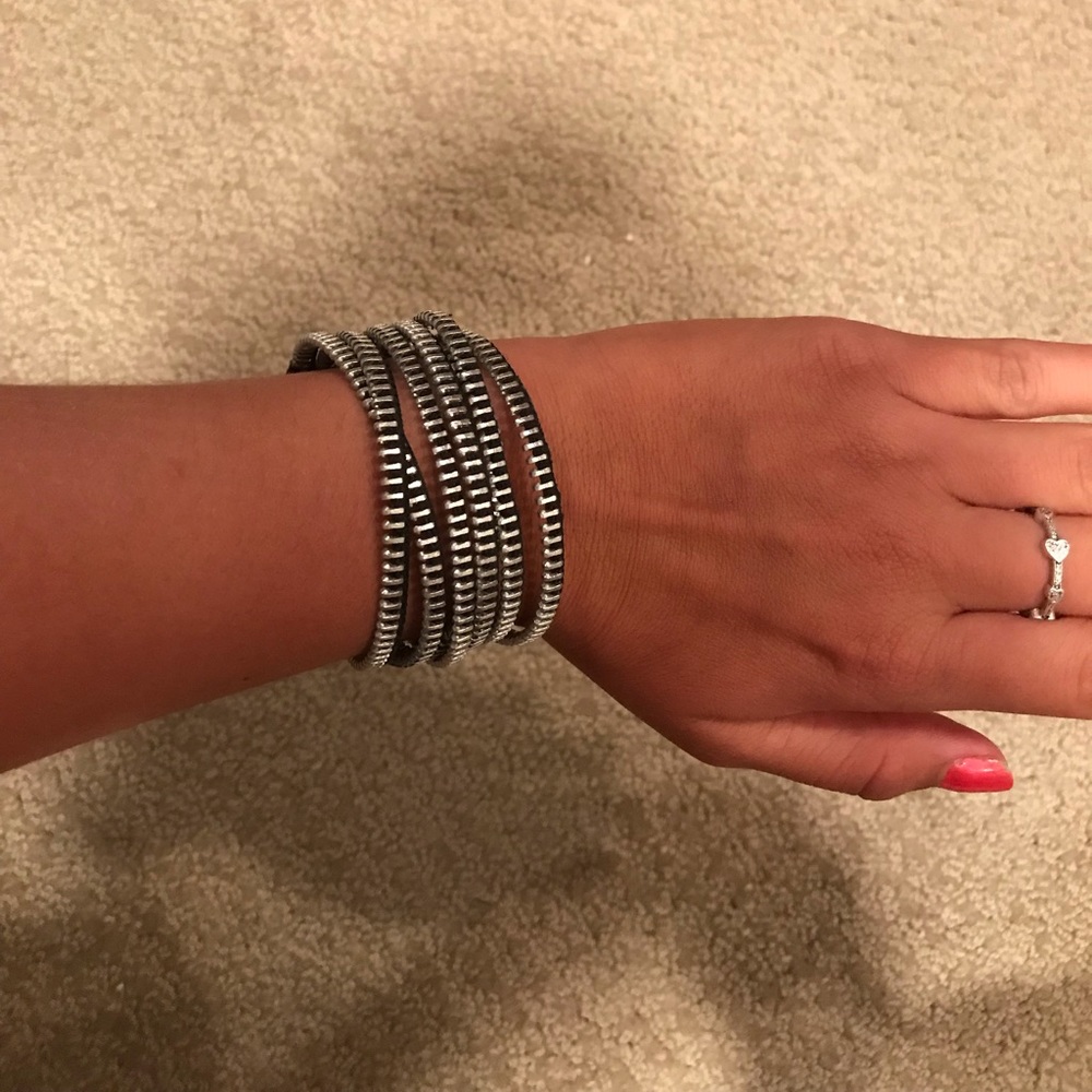 cute zipper bracelet